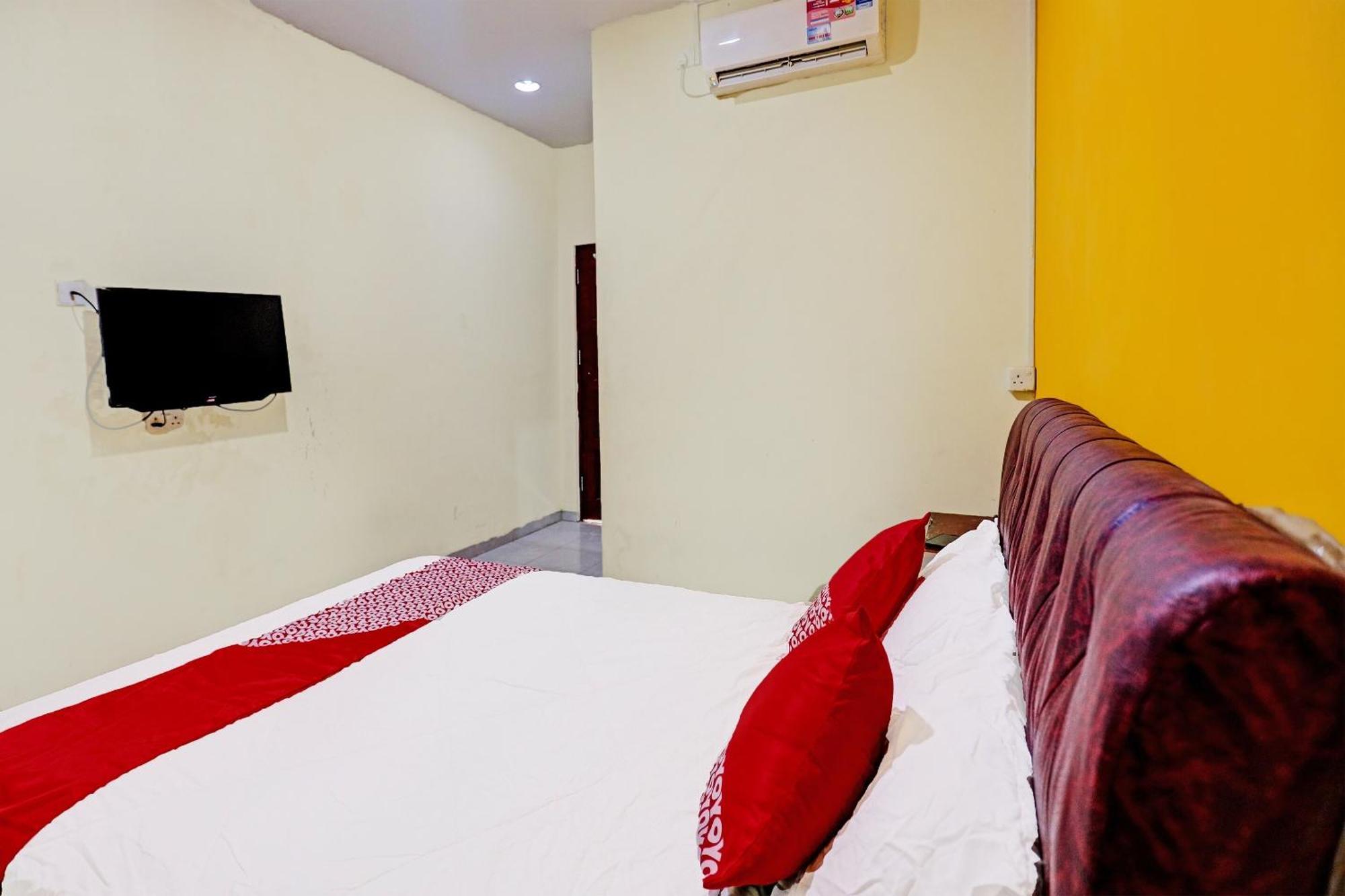 Oyo 92322 Hasan House Syariahnearpelabuhan Feri Harbor Bay Nagoya Esterno foto