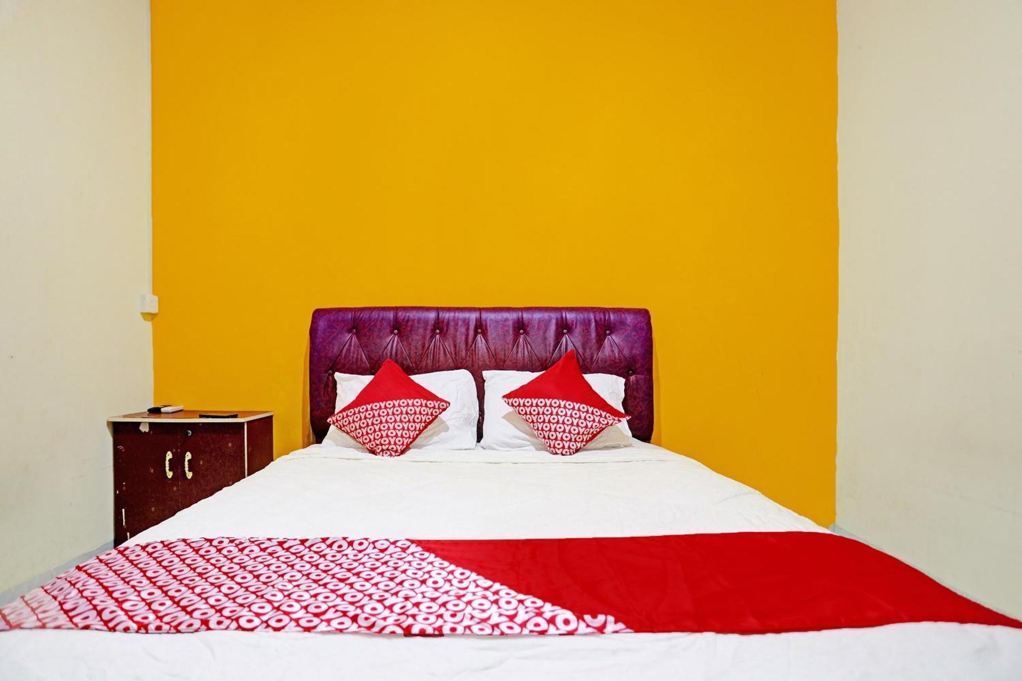 Oyo 92322 Hasan House Syariahnearpelabuhan Feri Harbor Bay Nagoya Esterno foto