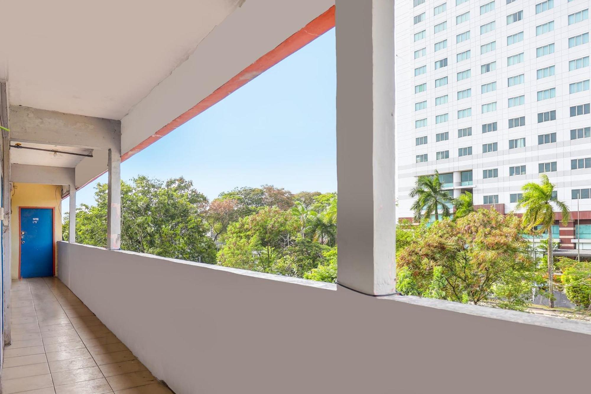 Oyo 92322 Hasan House Syariahnearpelabuhan Feri Harbor Bay Nagoya Esterno foto