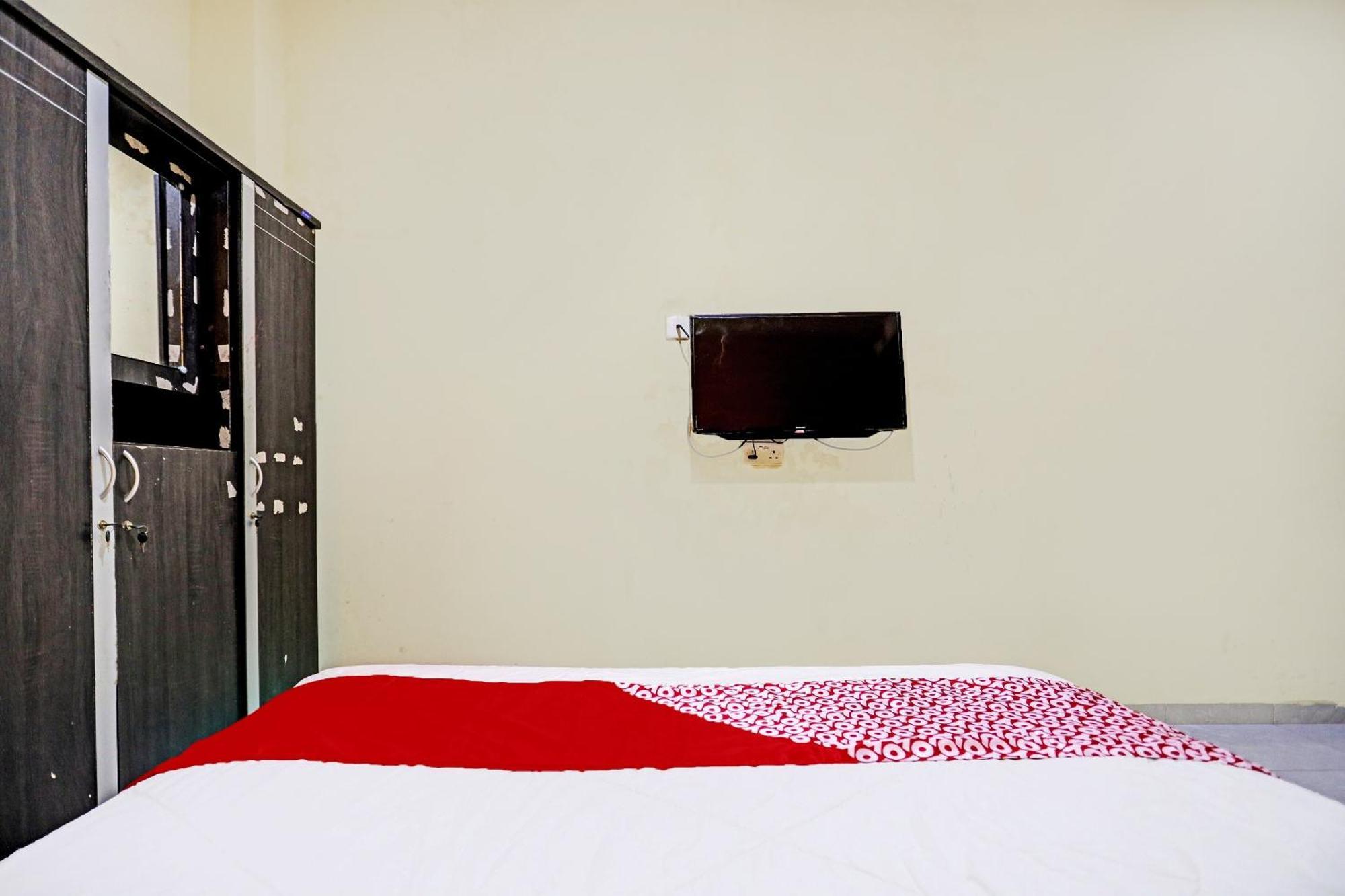 Oyo 92322 Hasan House Syariahnearpelabuhan Feri Harbor Bay Nagoya Esterno foto